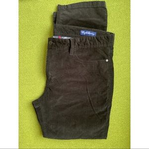 English laundry men’s Carnaby pant. Corduroy